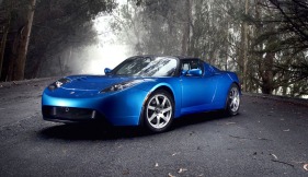 Tesla-Roadster-blue